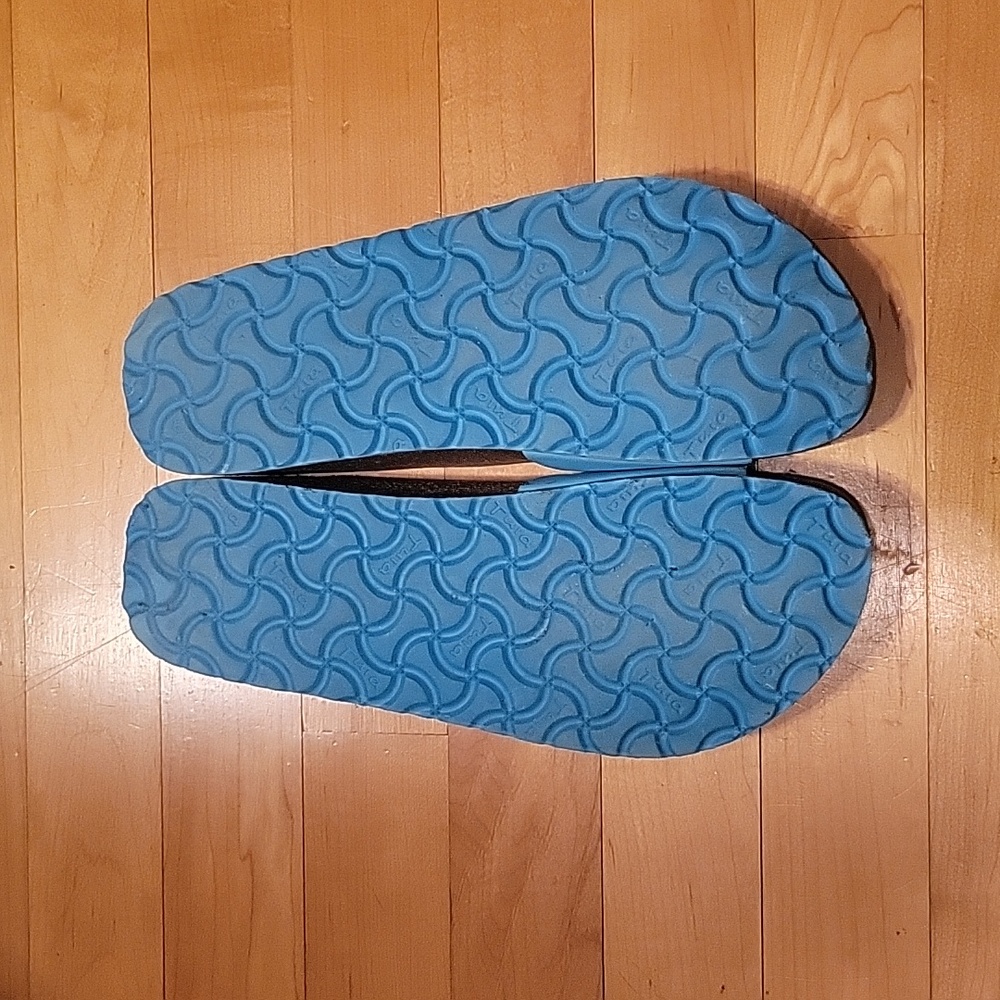 Tula Sandals - Picture 4 of 5